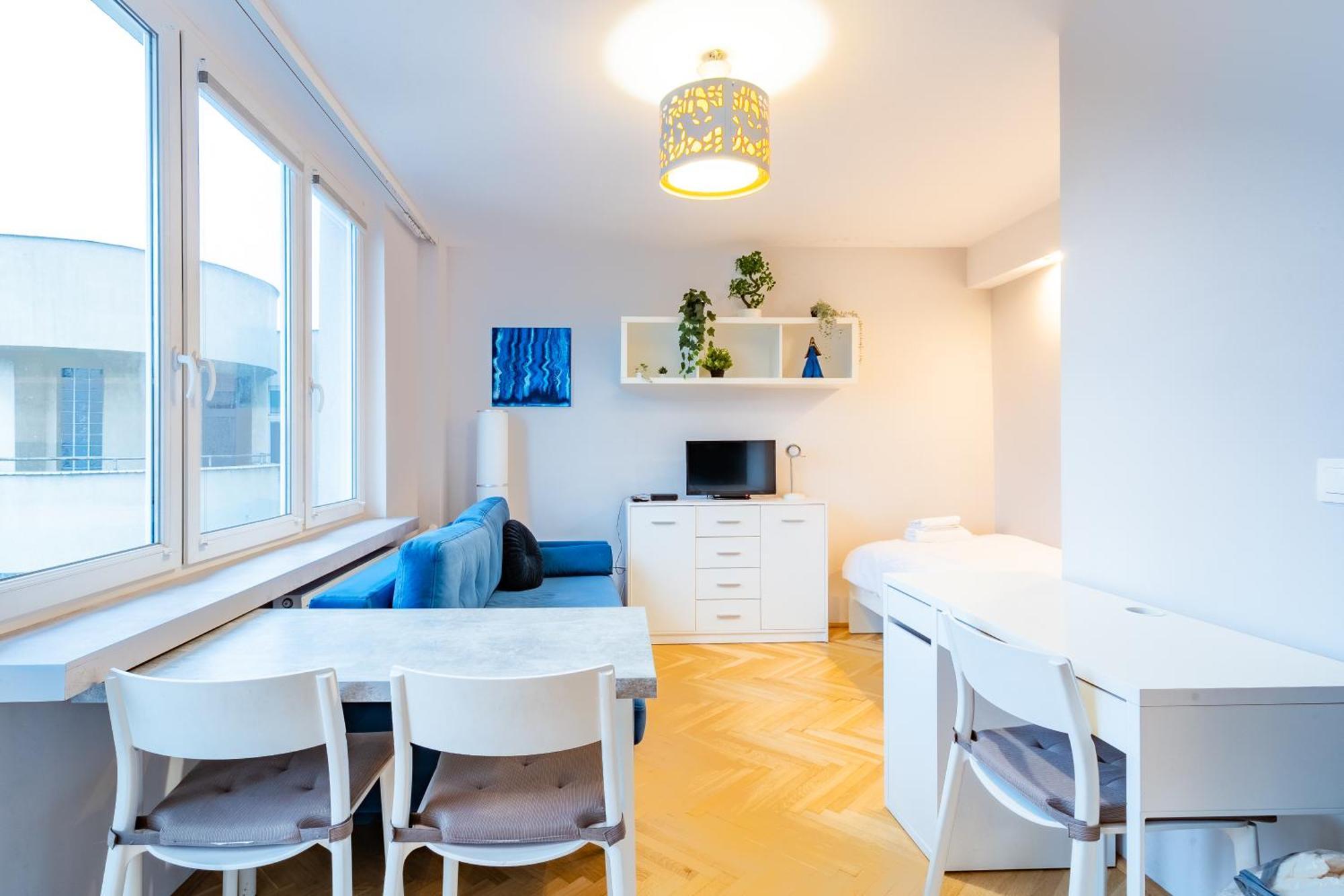 Blue Haven Center Apartment Warschau